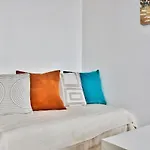 Cozy And Modern With View *
