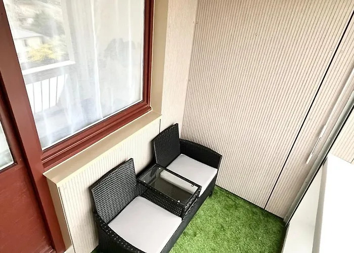 Cozy And Modern With View * Lyon